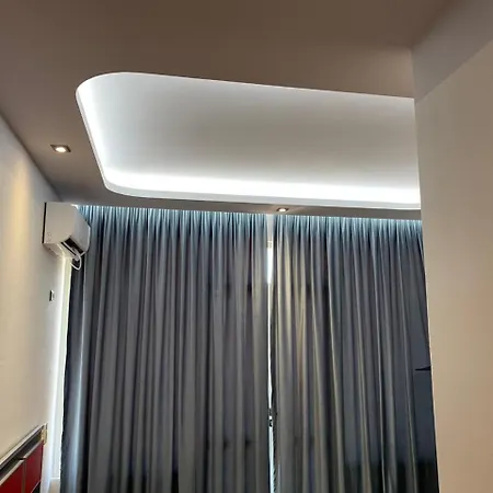 Flogeri World מלון 4*